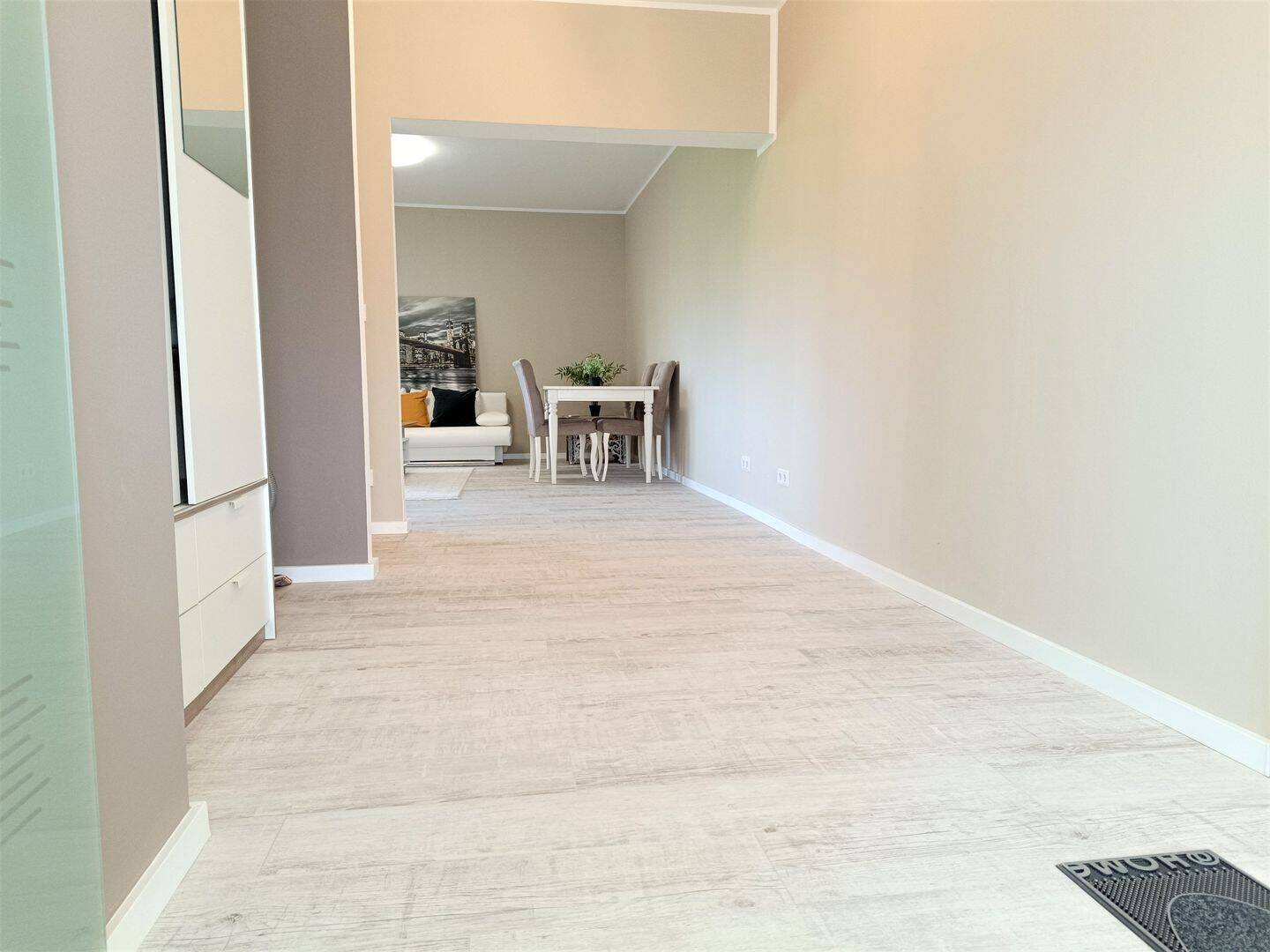Saniert, mit großem Südwest-Balkon - nahe Yorckstraße und Nollendorfplatz- – Berlin – Vorschaubild 4