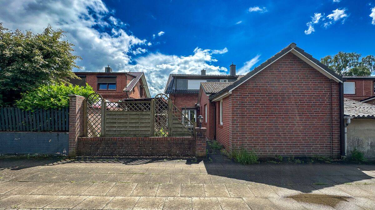 Reihenendhaus mit Garten & Doppelcarport – Geesthacht – Vorschaubild 6