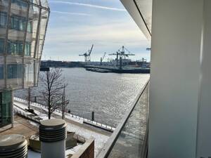 *reserviert*Maritimes Wohnen mit Elbblick im Luxustower FiftyNine Strandkai // Bestlage HafenCity – 20457 Hamburg – Vorschaubild 2