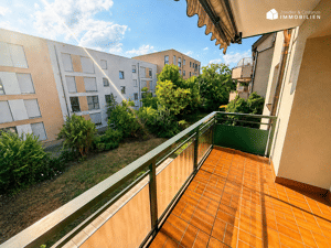 Bad-Cannstatt: Geräumige 4,5-Zi.-Whg. mit 2 Balkone * neue EBK * Garage * TL-Bad * – 70374 Stuttgart – Vorschaubild 6