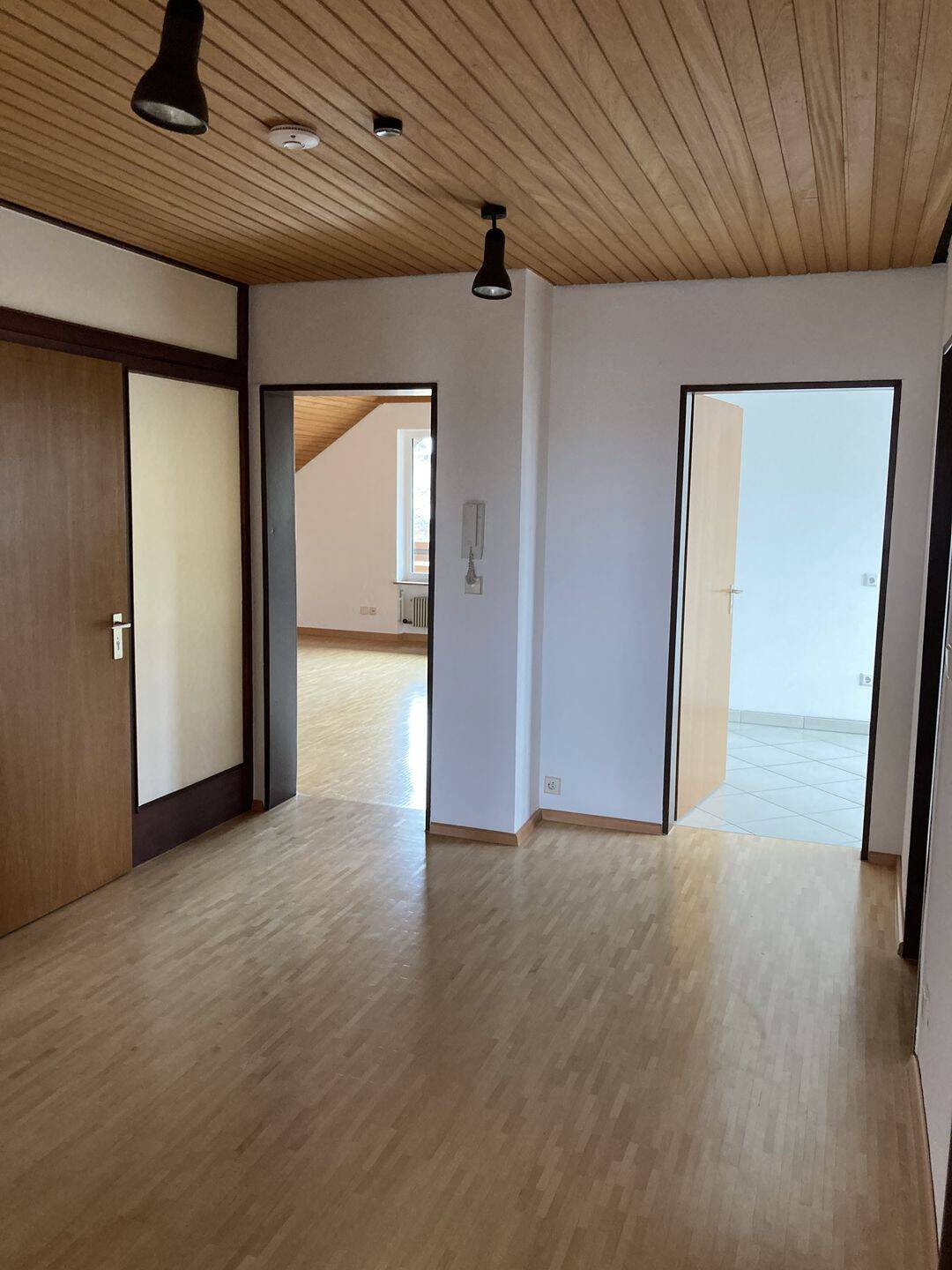 Großzügige 3-Zimmer-Wohnung in Schwaig – Schwaig bei Nürnberg – Vorschaubild 2