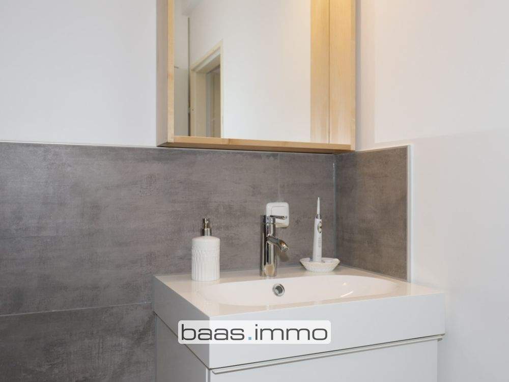 Helles, renoviertes Apartement – Augsburg – Vorschaubild 8