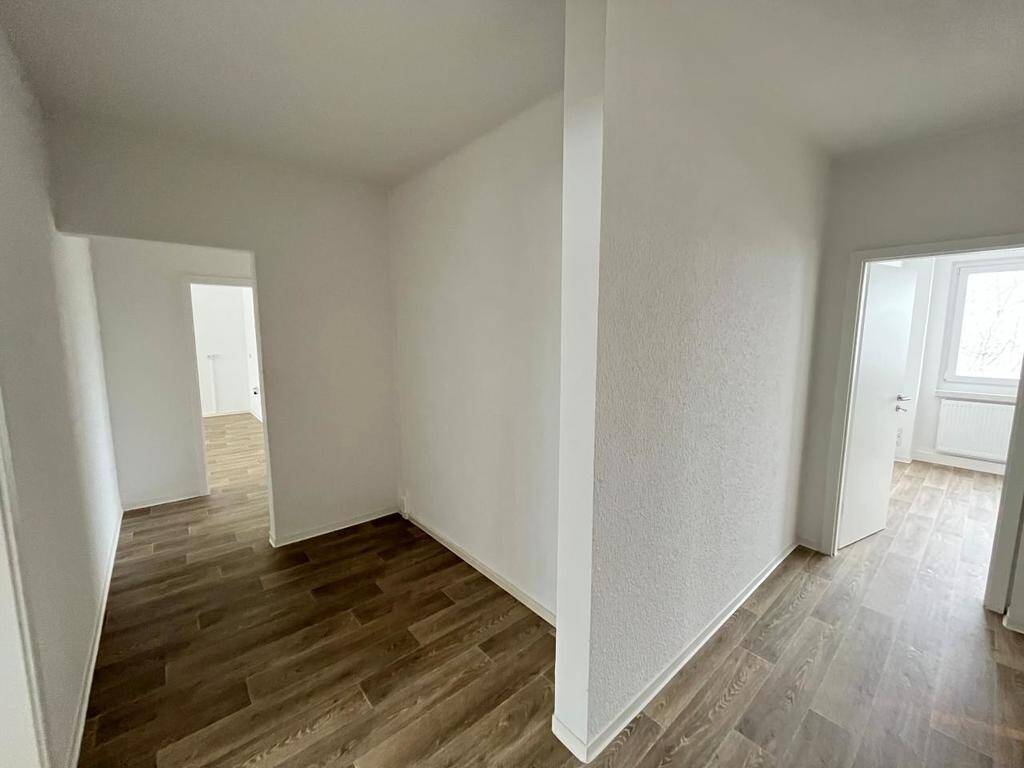 6-Raum-Etagenwohnungg mit 2 Bädern und 2 Balkonen – Chemnitz – Vorschaubild 5