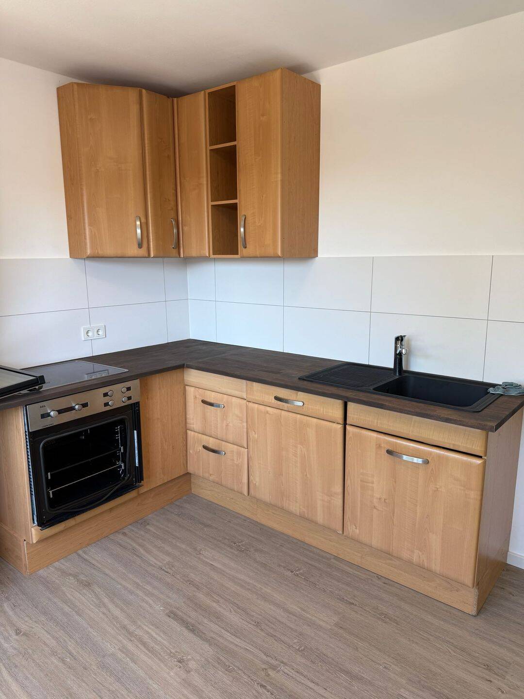 Design-Apartment mit Balkon - Voll möbliert, Erstbezug nach Luxus-Sanierung