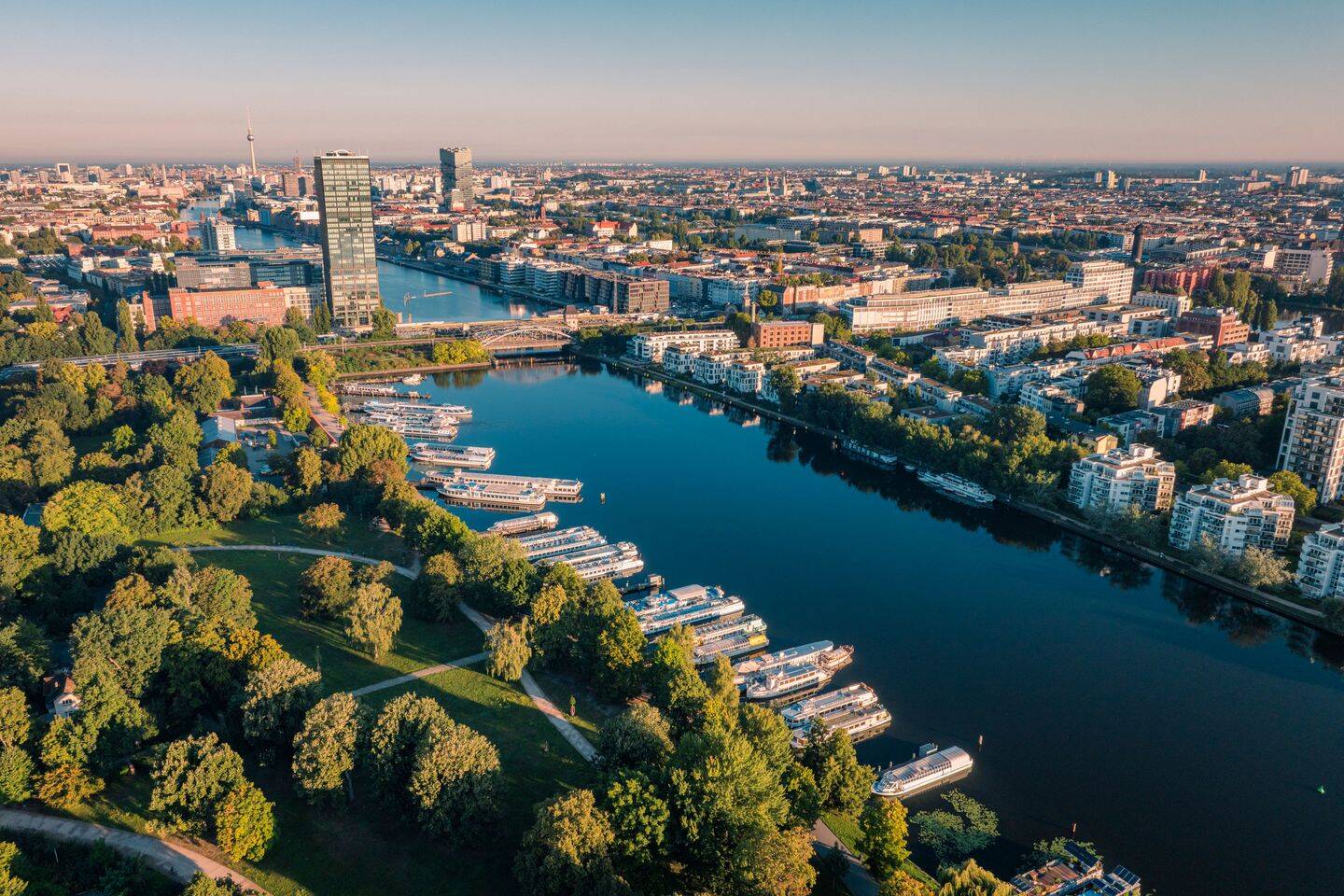 LEBENS(T)RAUM AN DER SPREE – Stilvolle 3 Zimmer in Bestlage