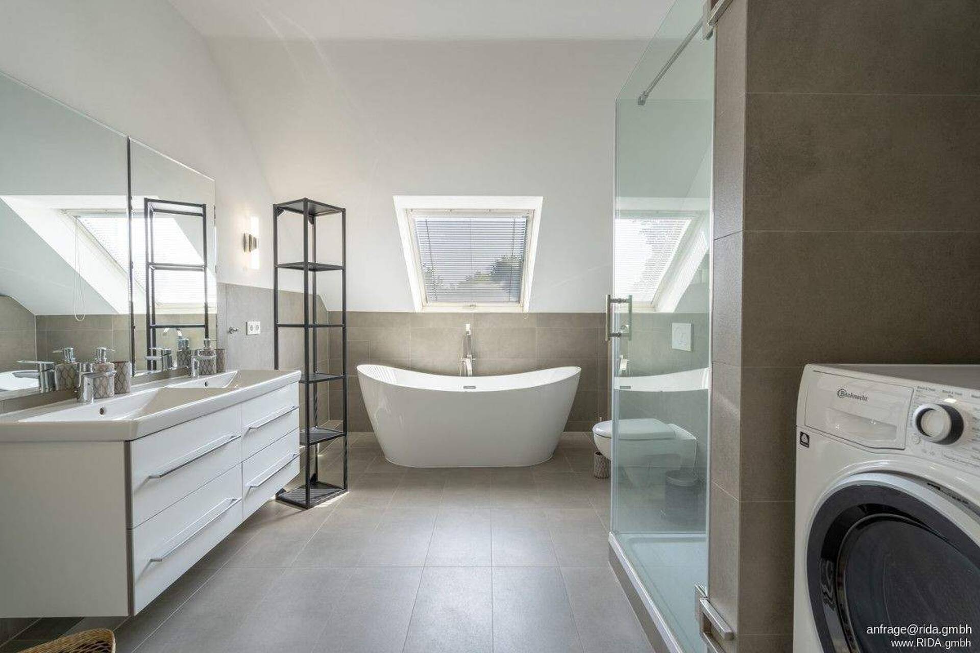Terrassenwohnung in 50999 Köln mit 136 m² kaufen