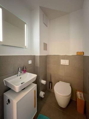 Bezugsfreie 3-Zimmer-Wohnung mit Terrasse und Tiefgaragenstellplatz – 81245 München – Vorschaubild 9