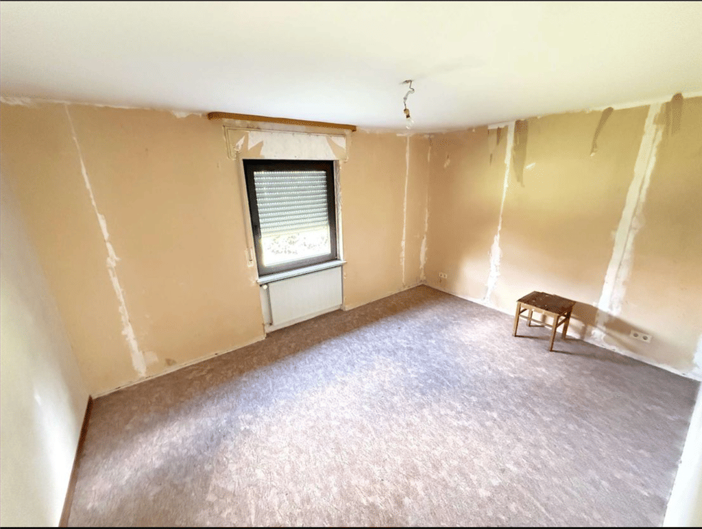 Großes Einfamilienhaus mit Einliegerwohnung – Bogel – Vorschaubild 8