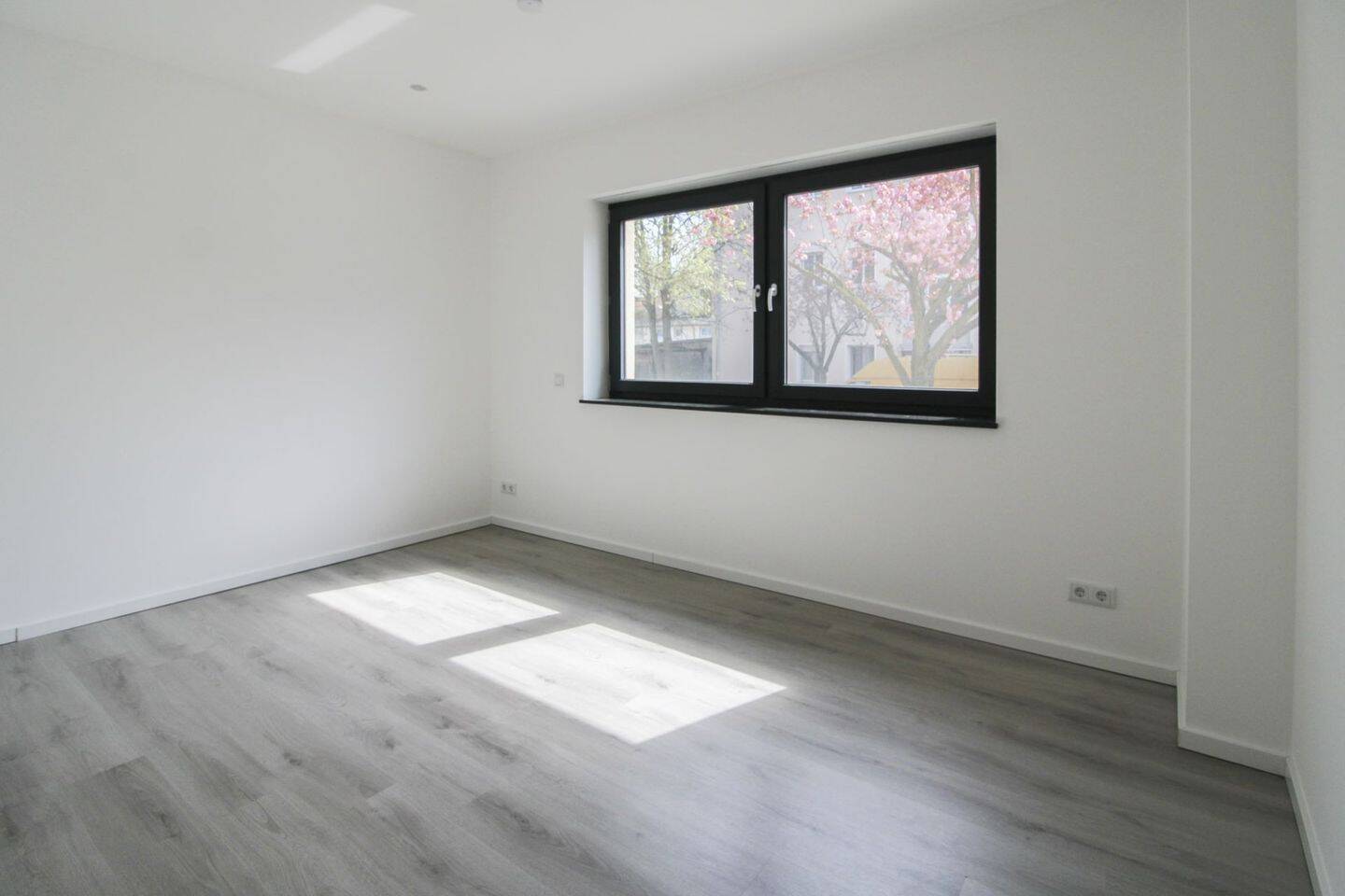 Moderne 3-Zimmer-Wohnung mit Balkon - Hochparterre & sofort bezugsfrei in Reinickendorf – Berlin – Vorschaubild 5