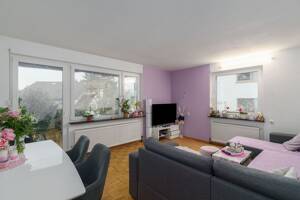 Zweifamilienhaus in gefragter Wohnlage! Wohnung im OG frei! – 97074 Würzburg – Vorschaubild 2