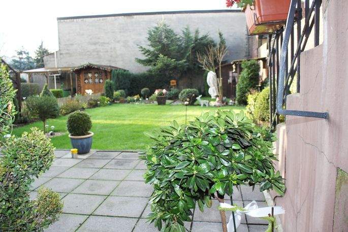 Zwei gepflegte Mehrfamilienhäuser mit grossem Garten in Krefeld-Inrath – Krefeld – Vorschaubild 4