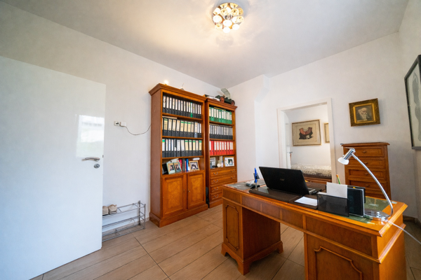 Reihenmittelhaus in 50739 Köln mit 161 m² kaufen