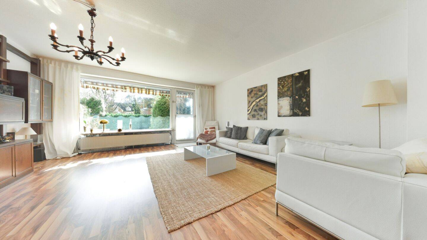 Familienfreundliches Reihenmittelhaus mit Sonnenbalkon und ausgebautem Dachgeschoss – Hamburg – Vorschaubild 6