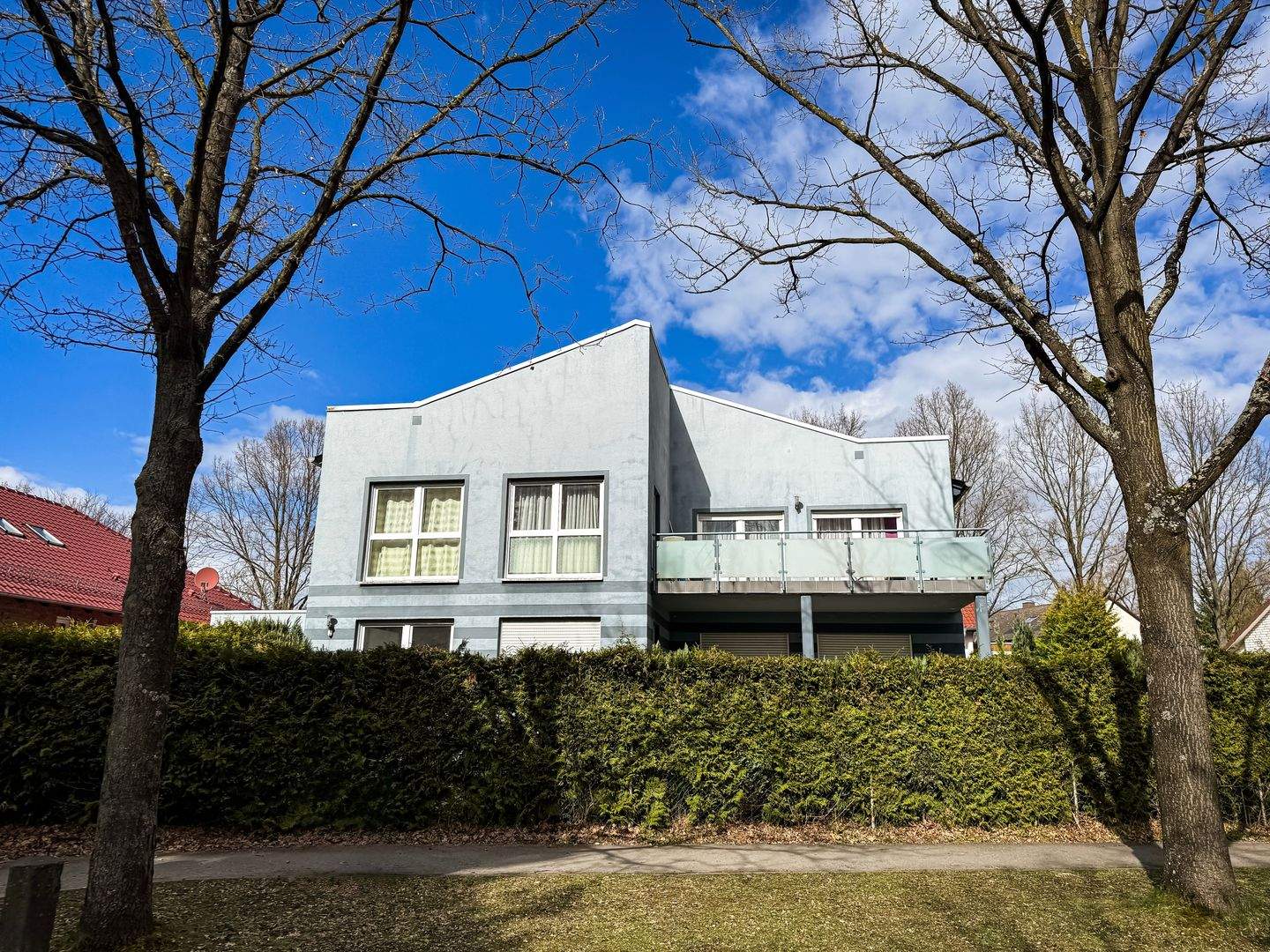Großzügiges Einfamilienhaus mit Garten, Balkon und Terrasse in Kassel-Nordshausen – Kassel – Vorschaubild 2