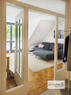 Wohnen in Würzburgs Bestlage – Sonniger Balkon, Aufzug & Tiefgarage – 97082 Würzburg – Vorschaubild 4