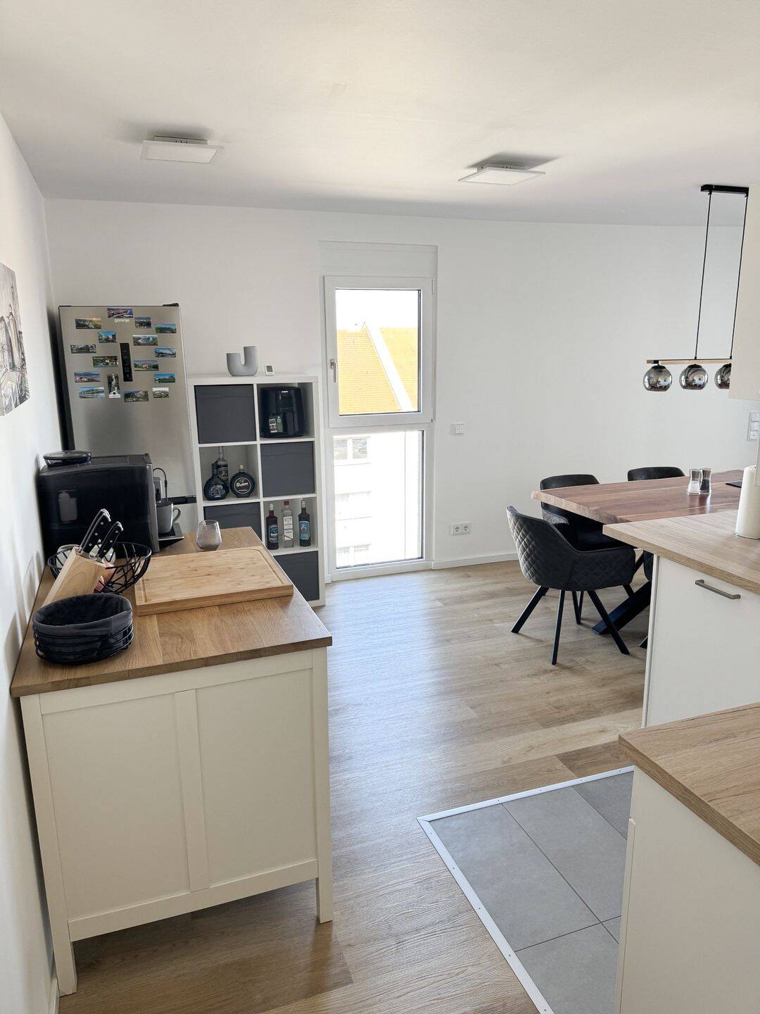 Helle 3 Zimmerwohnung mit Einbauküche und Balkon