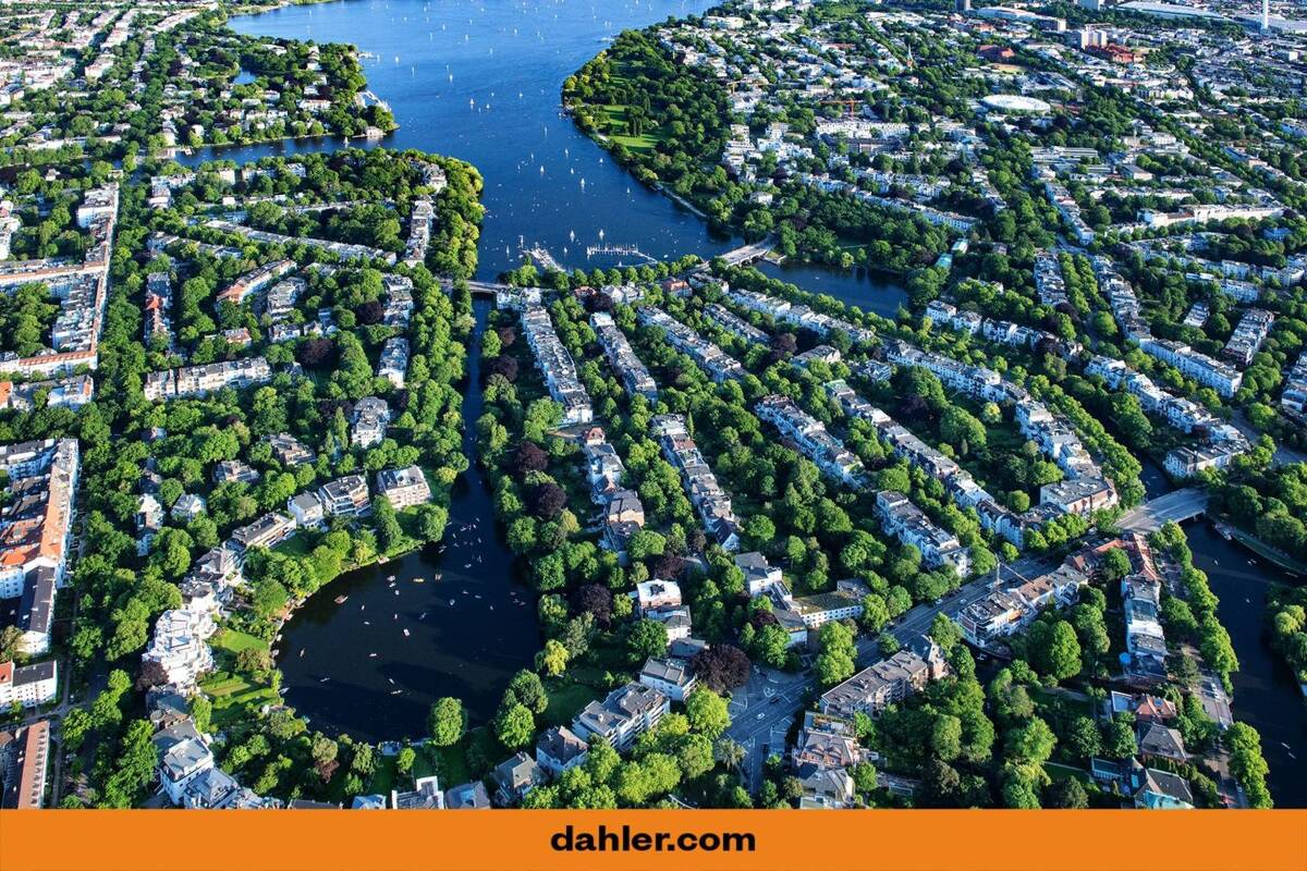 Eigentumswohnung in direkter Alsterlage – ideal für Wohnen und Arbeiten – 22301 Hamburg – Bild 1 von 9