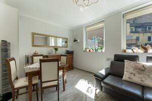Sanierte 2,5-Zimmer-Wohnung in der Balthasarstraße mit Garage! – 50670 Köln – Vorschaubild 4