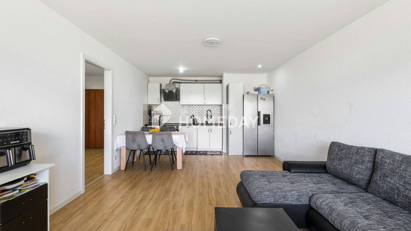 Modernisierte 3-Zimmer-Wohnung mit Balkon, schöner Aussicht und Einbauküche in Mainz – Mainz – Vorschaubild 3