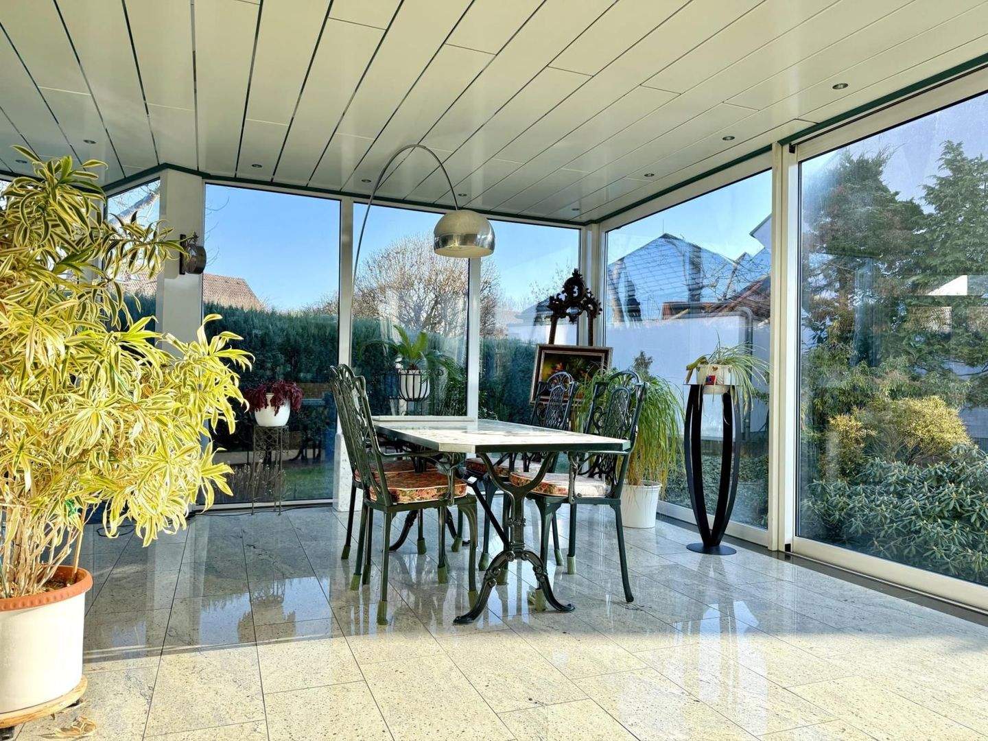 Villa - Großzügiges 2 Familienhaus mit Pool - TOP-Lage in Heusenstamm – Heusenstamm – Vorschaubild 6