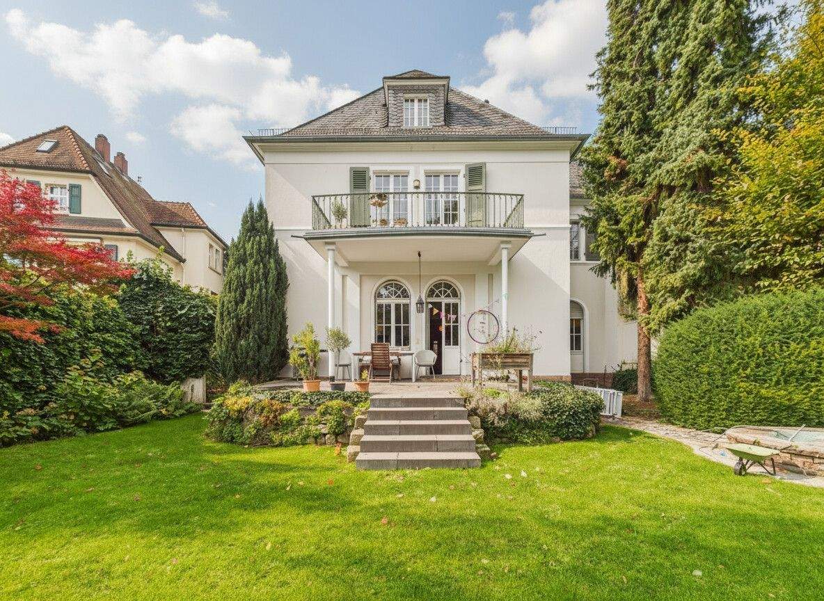 Stilvolles, historisches, gepflegtes Villenanwesen mit drei wunderschönen Einheiten in bester Lage – Mainz – Bild 1 von 9