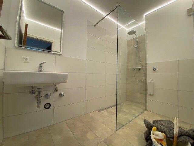 *Attraktive 3-Zimmer-Wohnung mit Balkon in ruhiger Bestlage nahe Nymphenburg* – München – Vorschaubild 5