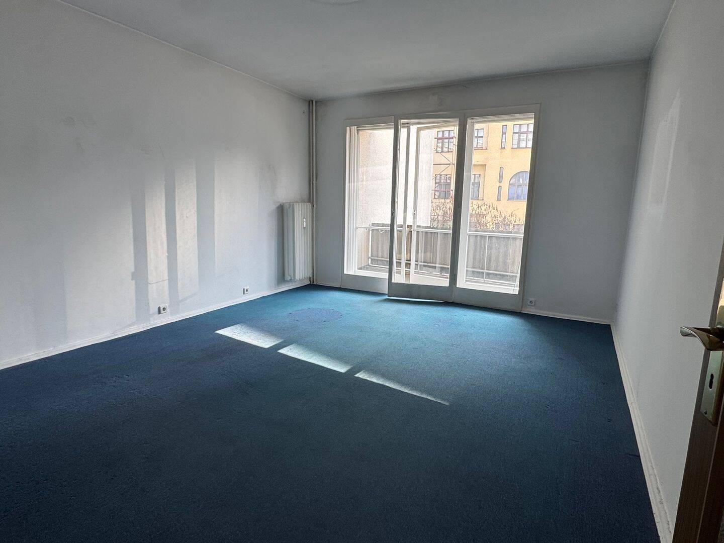 Helle 3-Zimmer-Wohnung mit Balkon & Top-Anbindung in Charlottenburg – Berlin – Vorschaubild 9