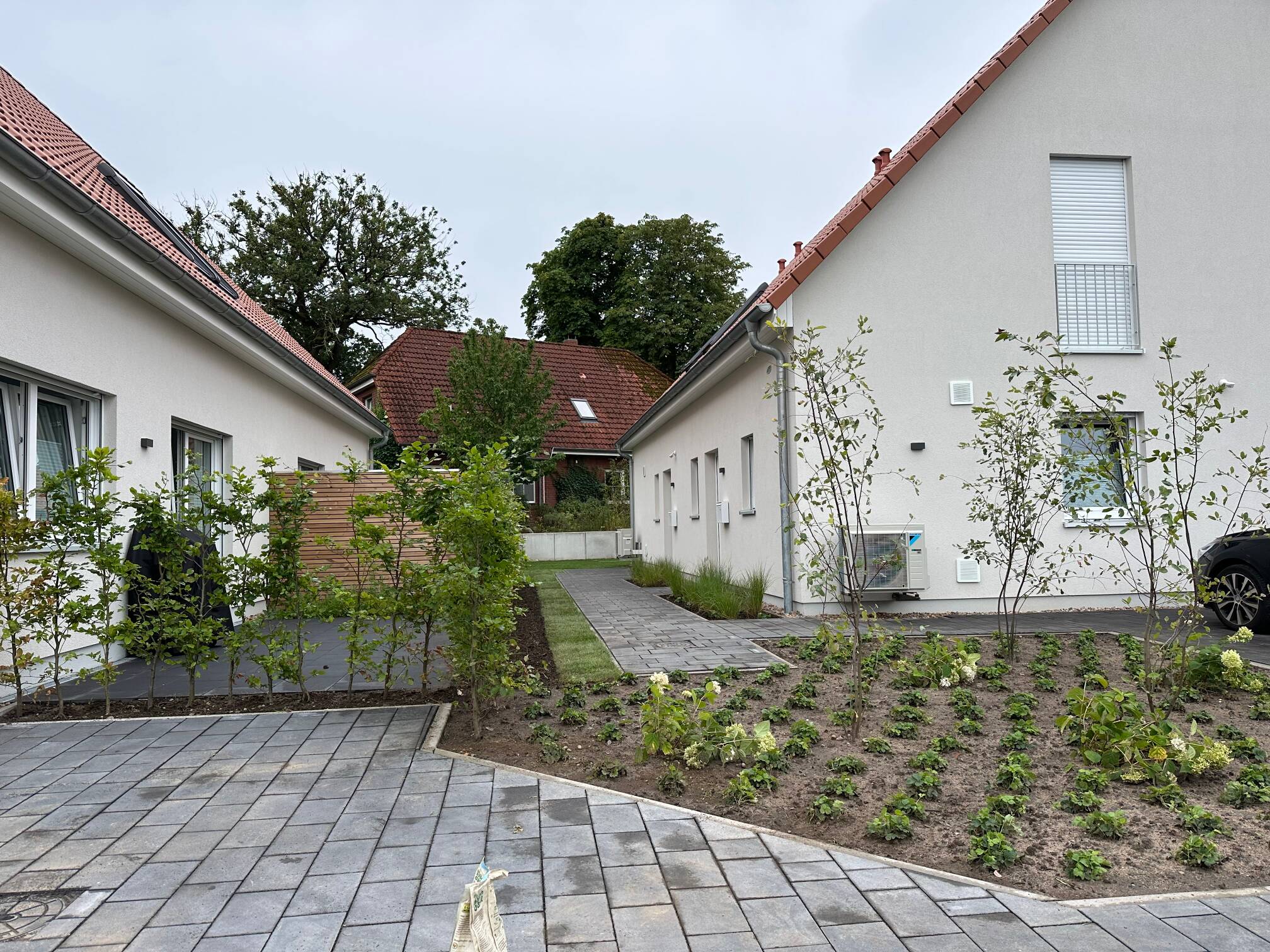 Hochwertiger Neubau in attraktiver Wohnlage von Isernhagen – Isernhagen – Vorschaubild 3