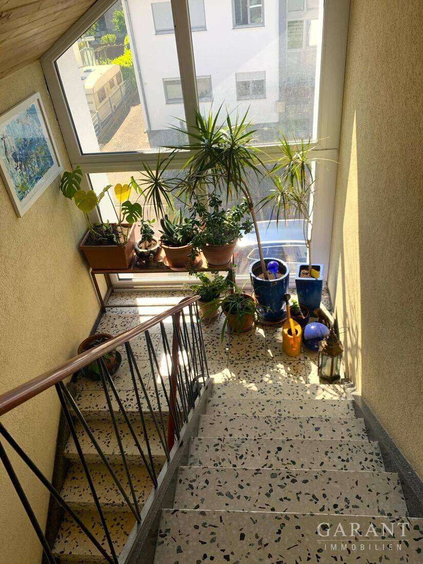 Ein schmuckes Dreifamilienhaus in guter LAGE – Karlsruhe – Vorschaubild 4