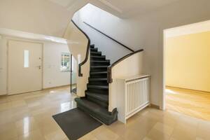 Wohnen in einer Architektur-Ikone. Exklusive Villa in Kaiserswerth – 40489 Düsseldorf – Vorschaubild 2
