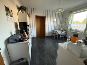 Dörverden - Hülsen: vermietetes Siedlungshaushaus mit großem Gartengrundstück in ruhiger Wohnlage – 27313 Dörverden – Vorschaubild 4