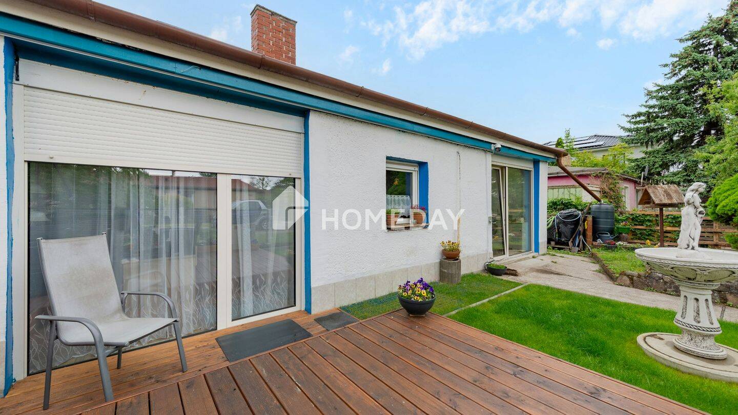 Familienfreundlicher 4-Zimmer-Bungalow mit Garten, zwei Terrassen und PV-Anlage – Berlin – Vorschaubild 2