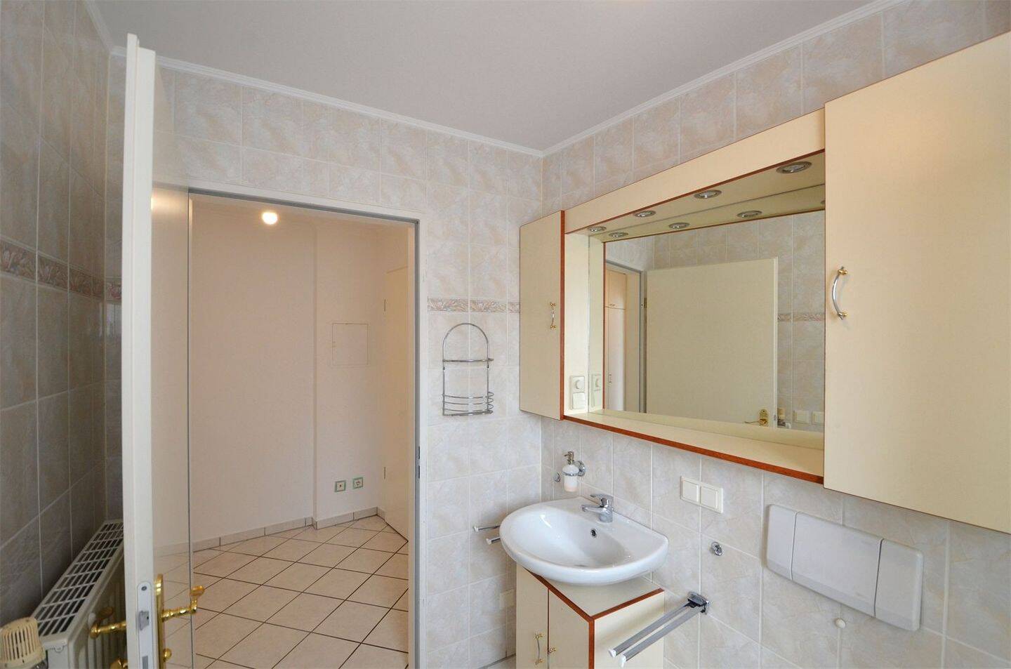 Lichtdurchflutete 2-Zimmer-Wohnung mit Balkon und Aufzug - Ihr neues Zuhause in Potsdam – Potsdam – Vorschaubild 4