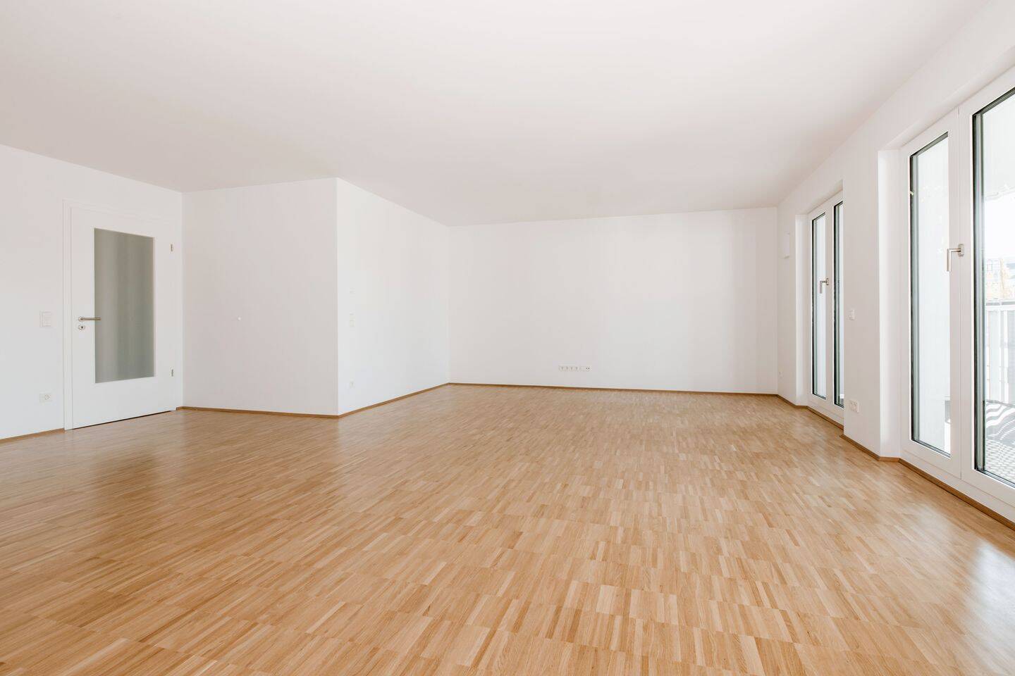 Große 3-Zimmer-Wohnung in Haidhausen! – München – Vorschaubild 3