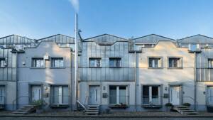 Haus-in-Haus-Prinzip: Großzügiges Wohngefühl mit Loft-Charakter und Ruhrpott-Charme – 45277 Essen – Vorschaubild 1