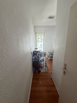 Charmante 2-Zimmer-Altbauwohnung in Hamburg – 21029 Hamburg – Vorschaubild 2