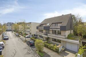 Attraktives 5-Parteienhaus mit drei Garagenstellplätzen! – 53173 Bonn – Vorschaubild 3