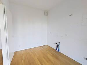 Elegantes Wohnen in Düsseldorf: Großzügige 3-Zimmer-Wohnung mit Balkon, Concierge-Service uvm. – 40549 Düsseldorf – Vorschaubild 9
