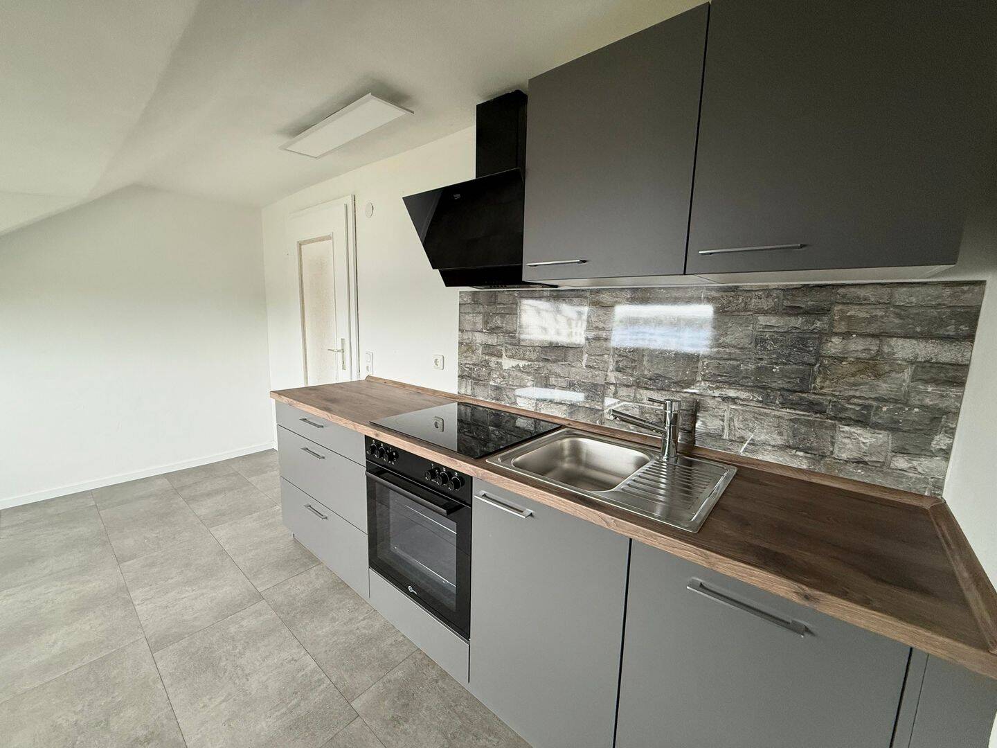 Wohnung 2,5 Zimmer Küche Bad in Trier Herzogenbuscherstraße