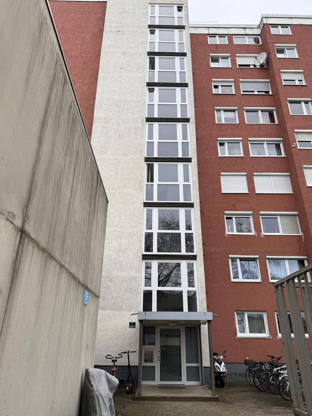 Ein 1 Zimmer Apartment mit einem 36 Quadratmeter Wohnraum