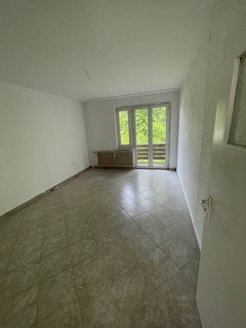 2-Zi.WHG mit Balkon, direkt am Bahnhof von Gelsenkirchen – Gelsenkirchen – Bild 1 von 9