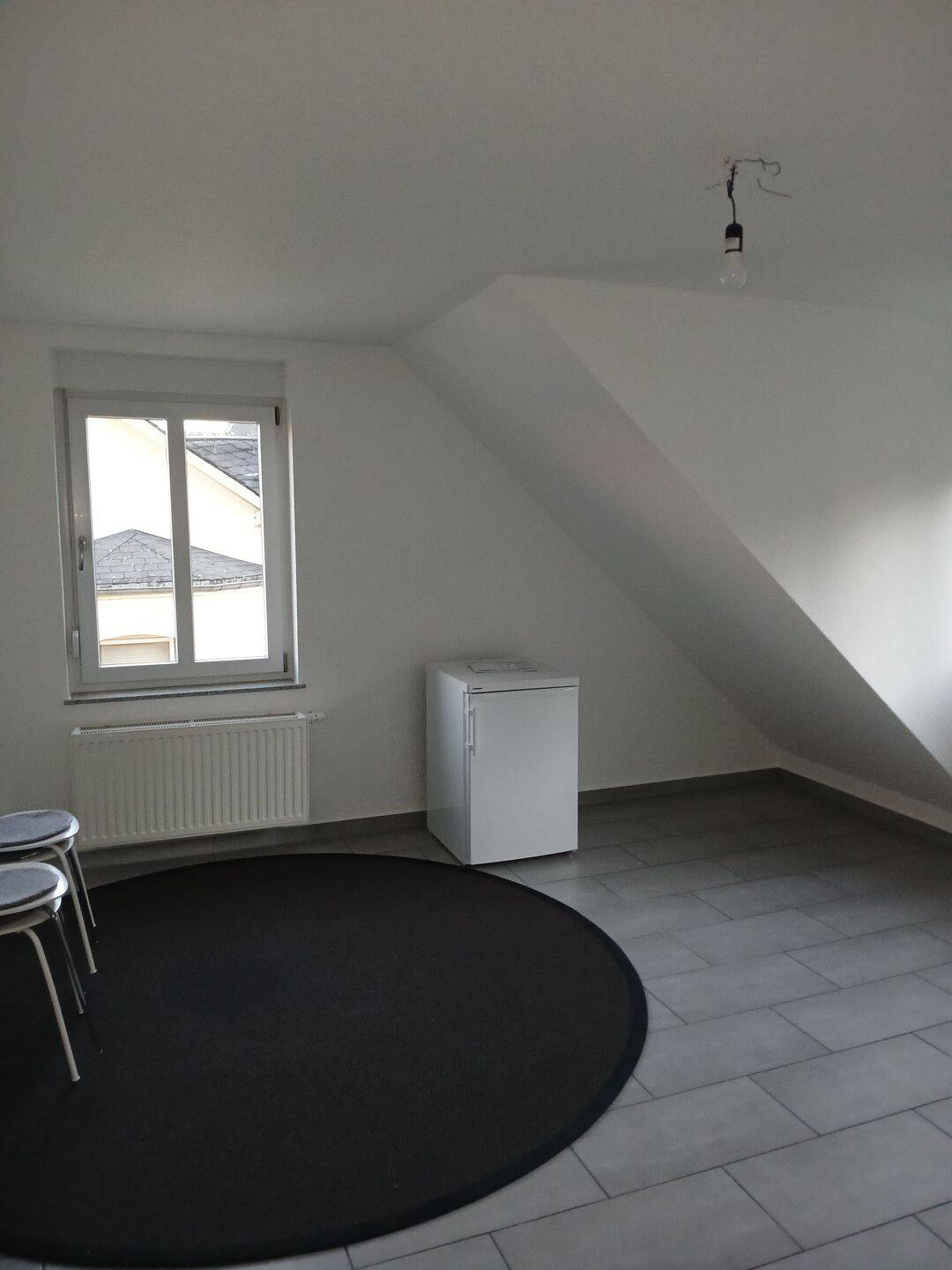 komfortable 3-ZKB DG-Wohnung in Siegen-Zentrum mit Krönchenblick – Siegen – Vorschaubild 3