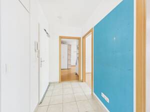 Eine Perle in perfekt angebundener Lage! 4-ZKB inkl. 2 Terrassen + eigenem Garten zum Kauf in Mainz! – 55122 Mainz – Vorschaubild 6