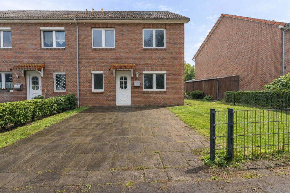 Raumwunder für Familien - Reihenendhaus mit Garage und Wohlfühlgarten