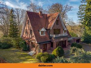Herrschaftliche Rotklinker-Villa auf einzigartigem Grundstück direkt am Alsterlauf – 22395 Hamburg – Vorschaubild 1