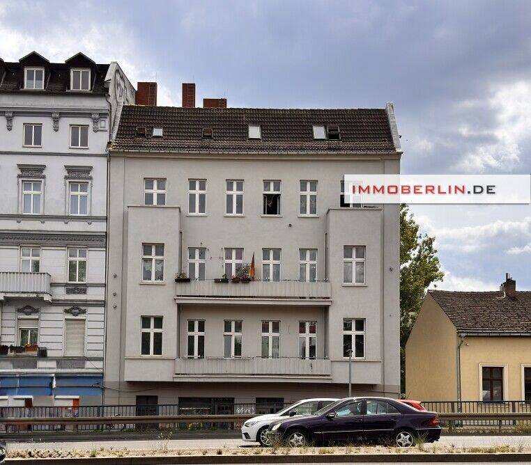 IMMOBERLIN.DE - Dachgeschossrohling für max. 4 Wohnungen ca. 290 m2 mit Bauvorbescheid – Berlin – Vorschaubild 2