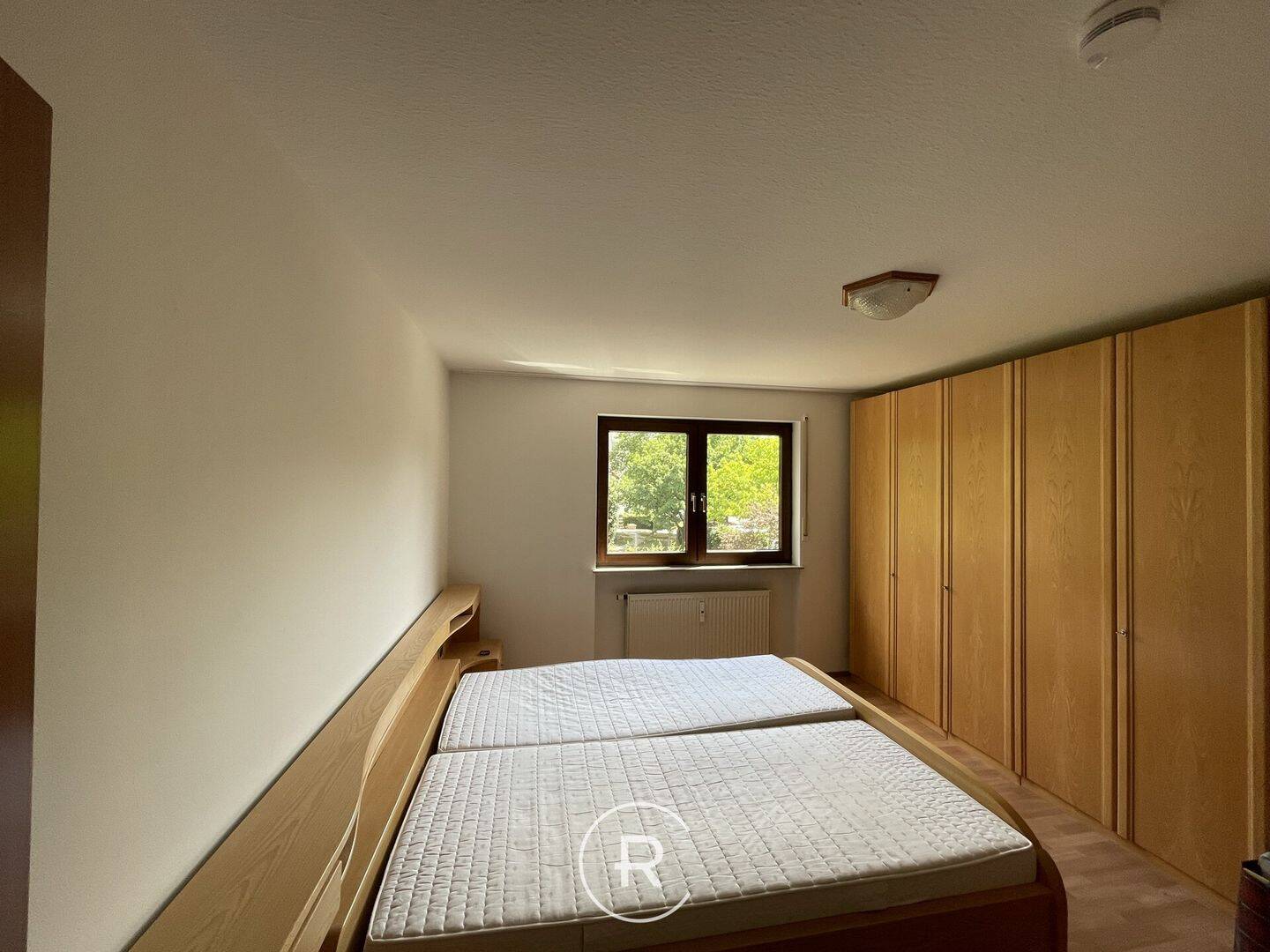 Helle 2-Zimmer-Wohnung mit Balkon & Aufzug in begehrter Nordstadtlage – Nürnberg – Vorschaubild 3