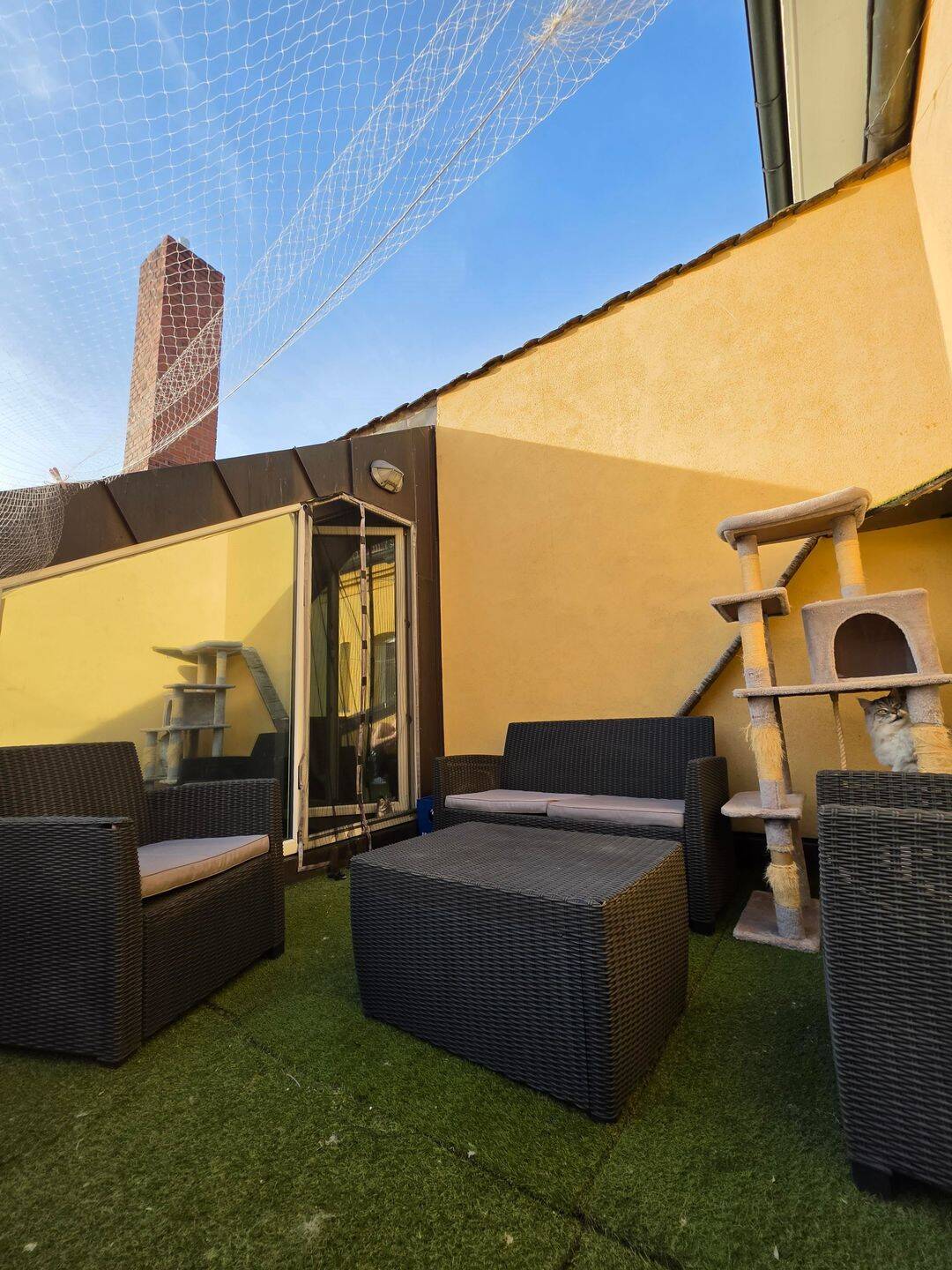 *2 Zimmer Maisonette Wohnung mit Balkon* – Nürnberg – Vorschaubild 2