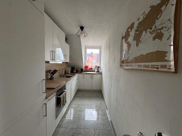 Stadtnah und im Grünen - charmante 2,5 Zimmer Maisonettewohnung mit Balkon – Nürnberg – Vorschaubild 4