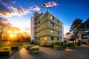 Viel Platz, viel Licht - gepflegte 4,5-Zimmer mit Südbalkon & Aufzug – 74078 Heilbronn – Vorschaubild 1